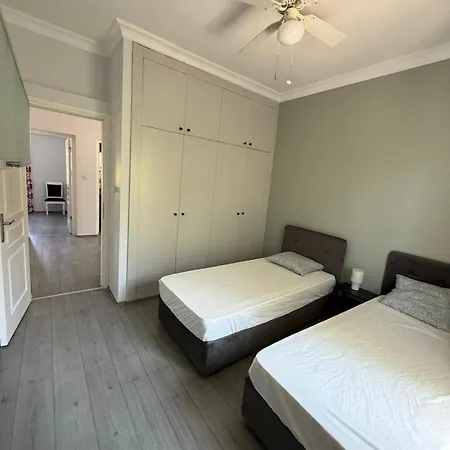 Tatil Evi 4 Bed Alsancak Girne Lageia