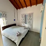 4 Bed Alsancak Girne Holiday home *