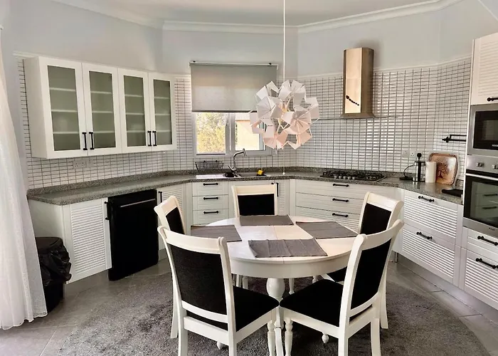 Large Garden&outdoor Space Casa de Férias