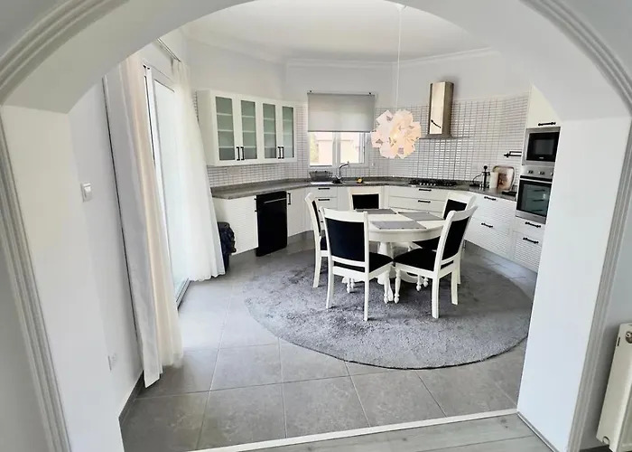 Large Garden&outdoor Space Casa de Férias *